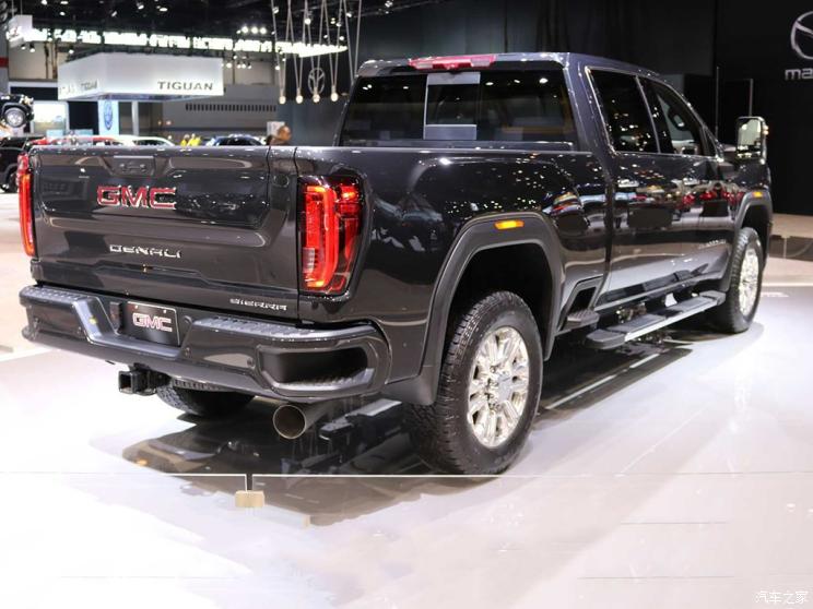 GMC SIERRA 2019 2500HD Denali