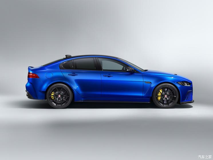 ݱ ݱXE 2019 SV Project 8 Touring