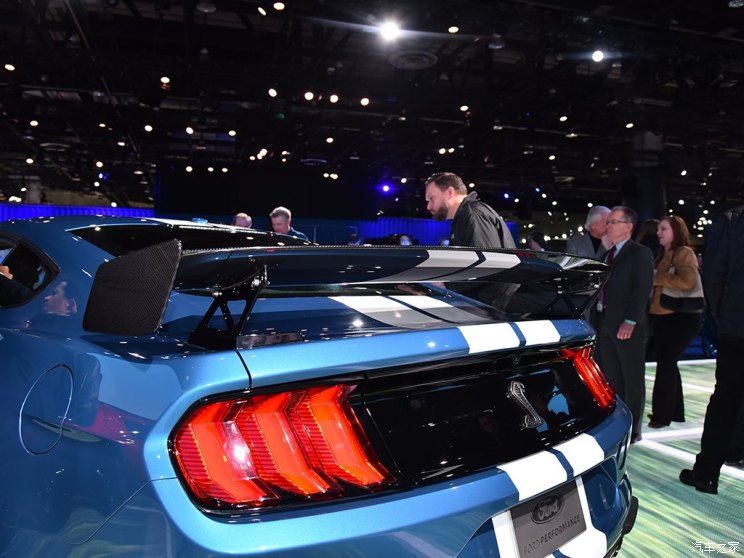 () Mustang 2020 Shelby GT500