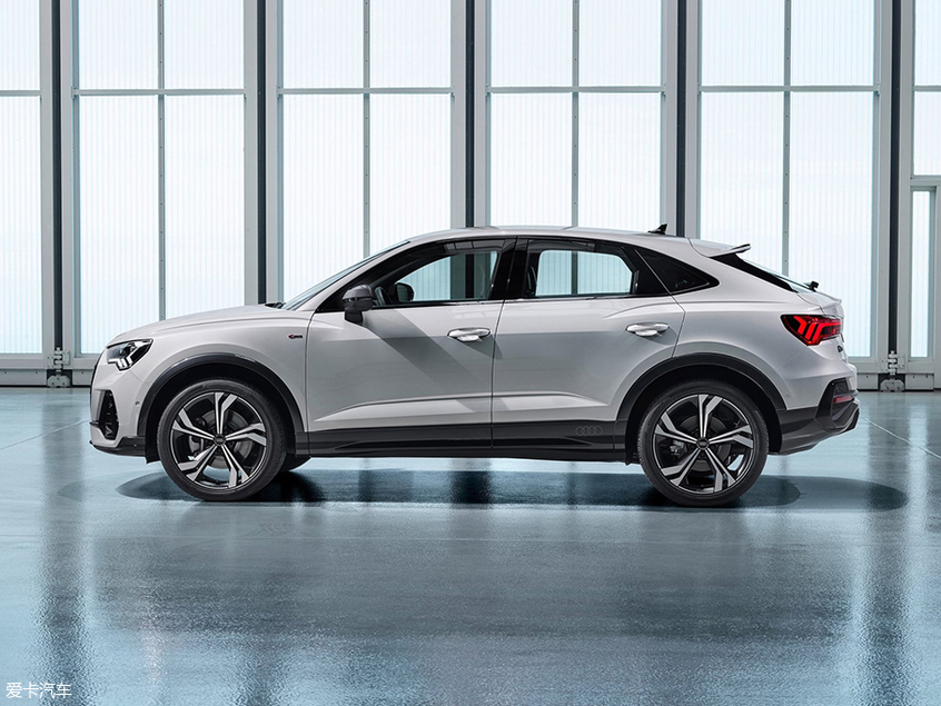 µQ3 Sportback