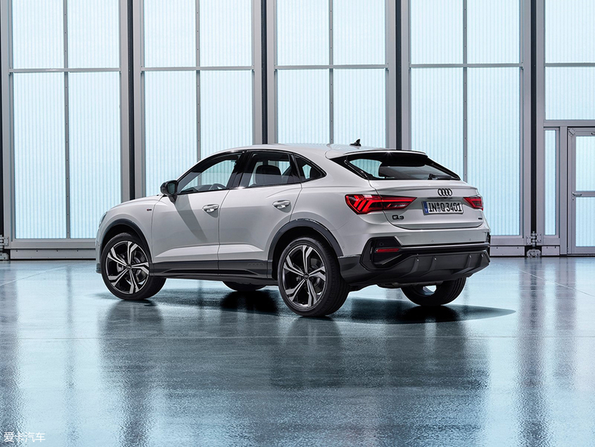 µQ3 Sportback