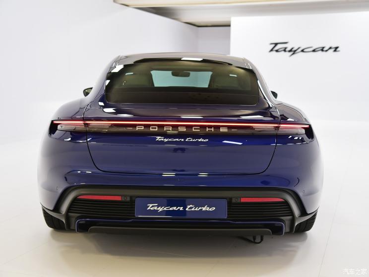 ʱ Taycan 2019 Turbo