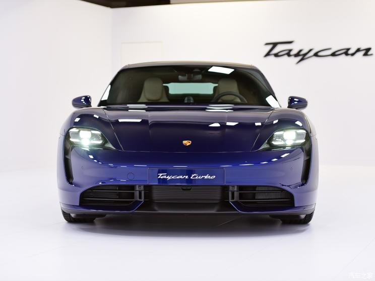 ʱ Taycan 2019 Turbo