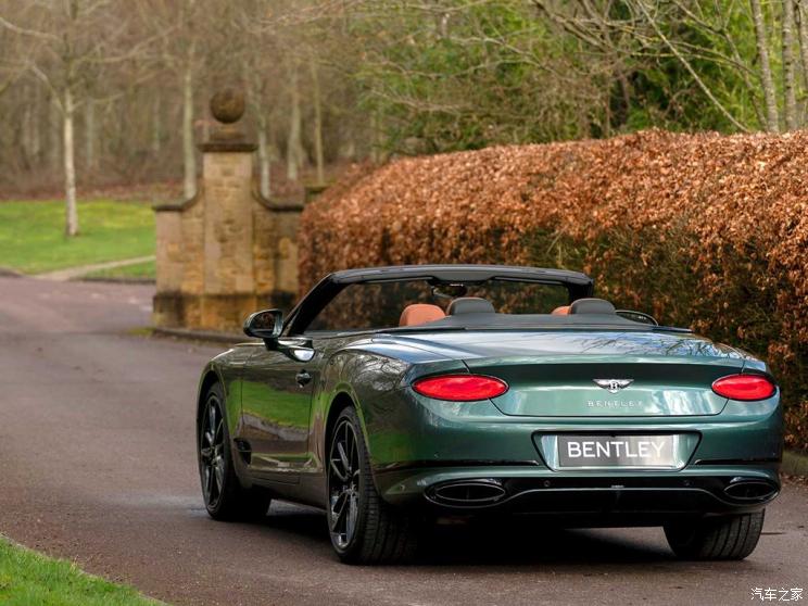  ŷ½ 2020 GT Convertible Equestrian Edition